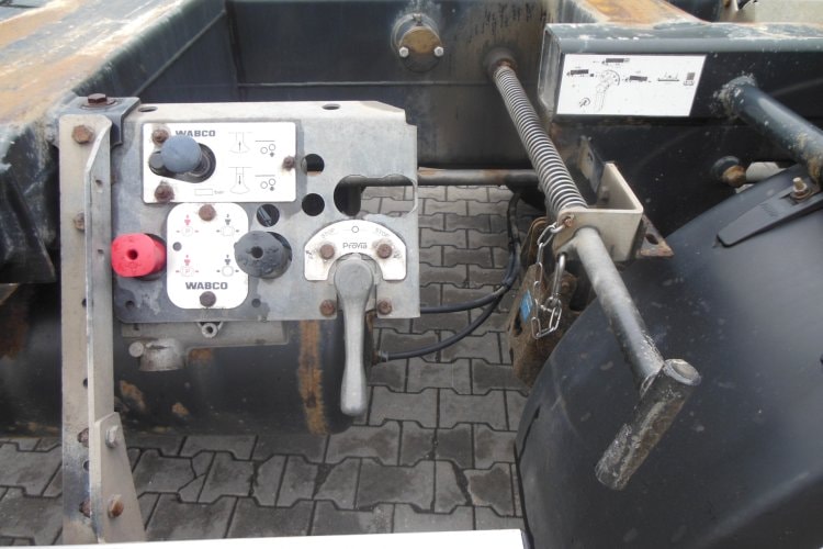 D-TEC, FLEXITRAILER, VCC-01, SAF, ZVEDACÍ NÁPRAVA