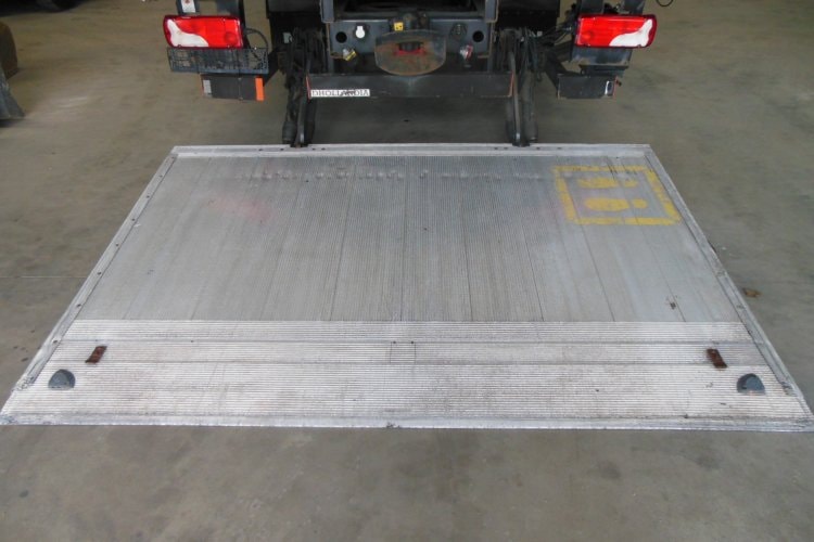 Man TGL 12.220 BL, Spací kabina, D-hollandia 1500 kg