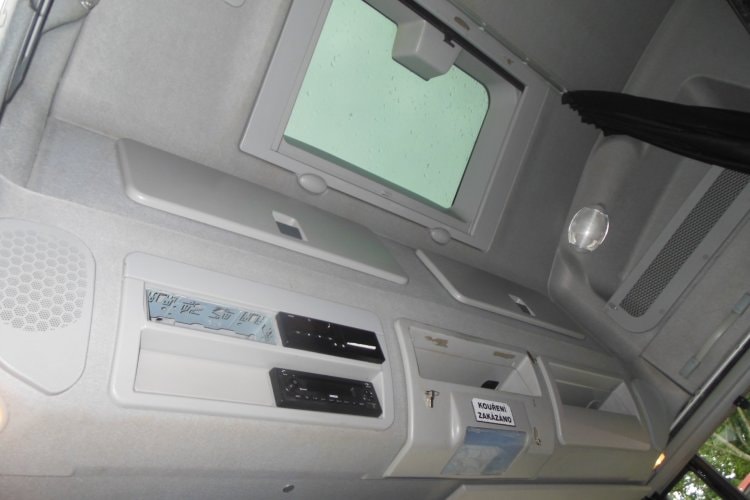 Iveco EuroCargo 180E32, Valník 9,3 m - 23 Palet