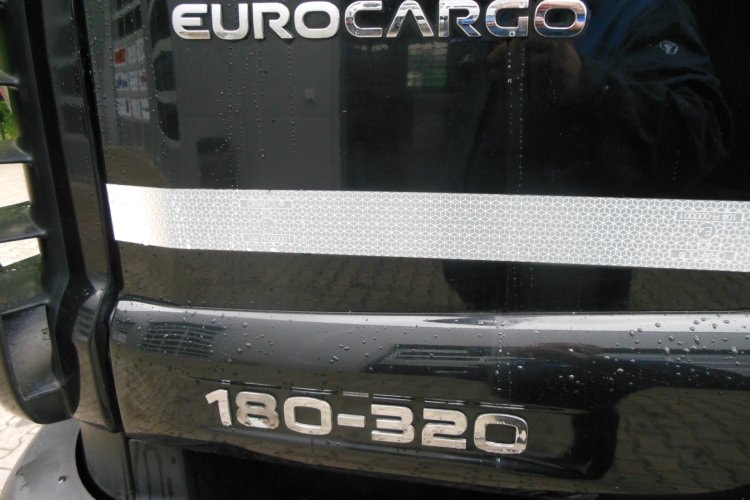 Iveco EuroCargo 180E32, Valník 9,3 m - 23 Palet