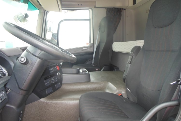 Daf CF 320, D-Hollandia 1500 kg, 19 Palet