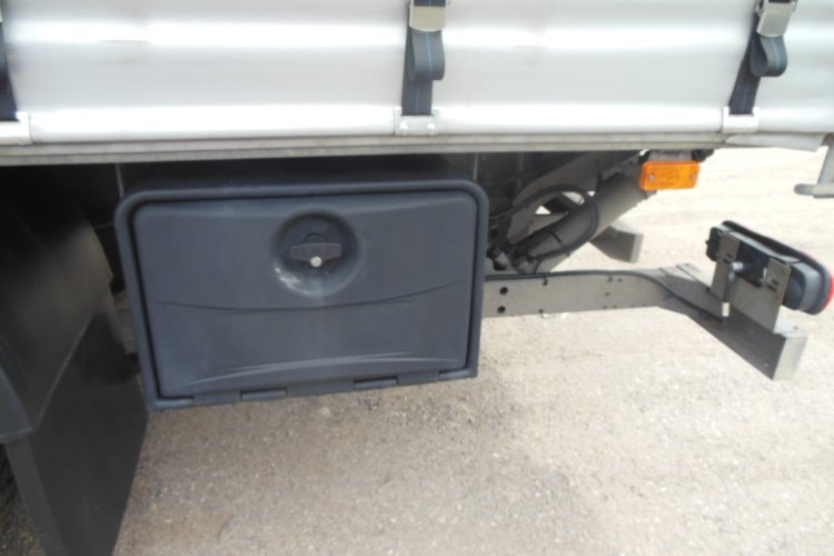 Daf CF 320, D-Hollandia 1500 kg, 19 Palet