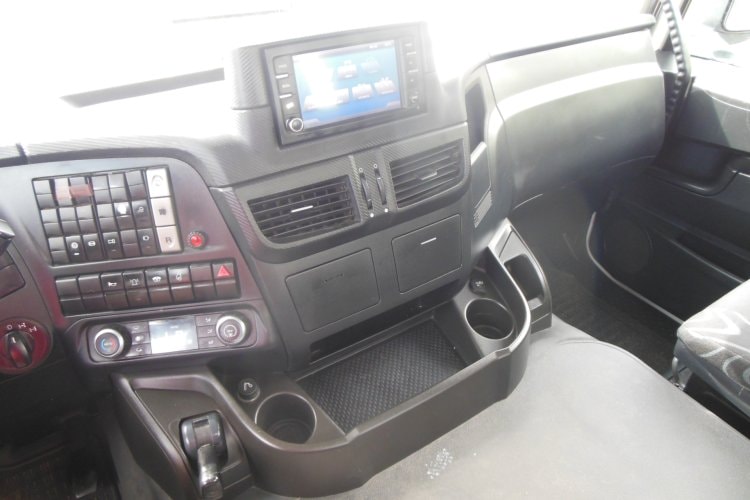 Iveco Trakker AD340T45, 8x4, Retarder, Závěs, Meiller S3, Bordmatic