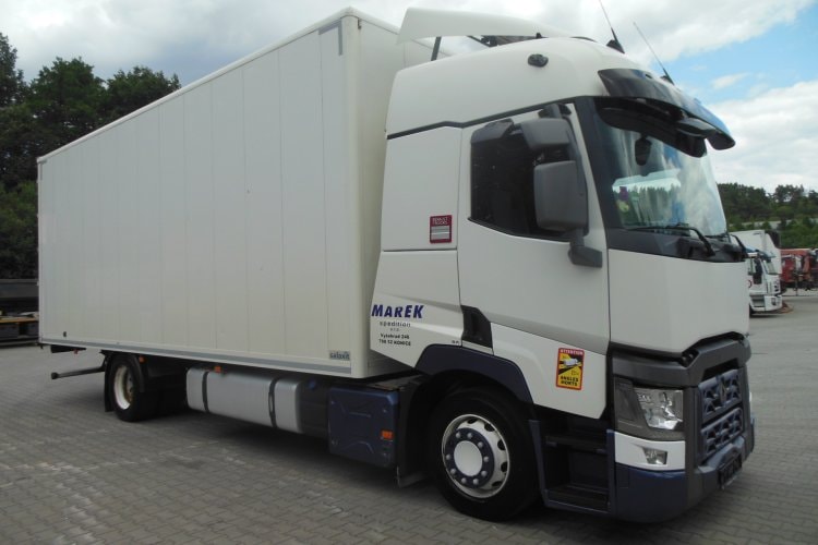 Renault T460, Skříň na transport oblečení
