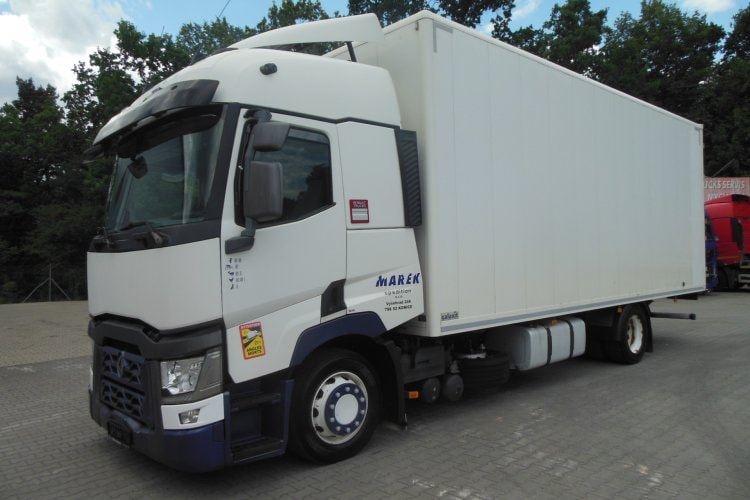 Renault T460, Skříň na transport oblečení