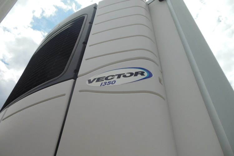 Lamberet LVFS 3, Carrier Vector 1350, SAF, Zvedací náprava