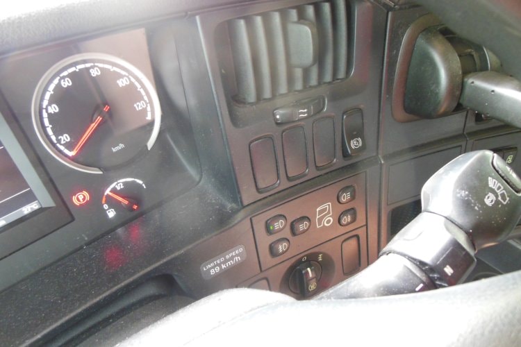 Scania R450 LowDeck, Retarder