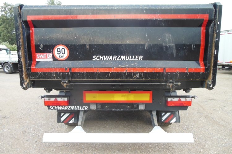Schwarzmüller Z2, Zvedací náprava, Málo používaný