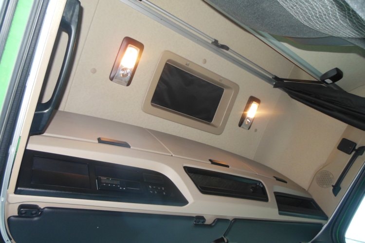 Mercedes Benz Actros 1848, Gigaspace, Standart