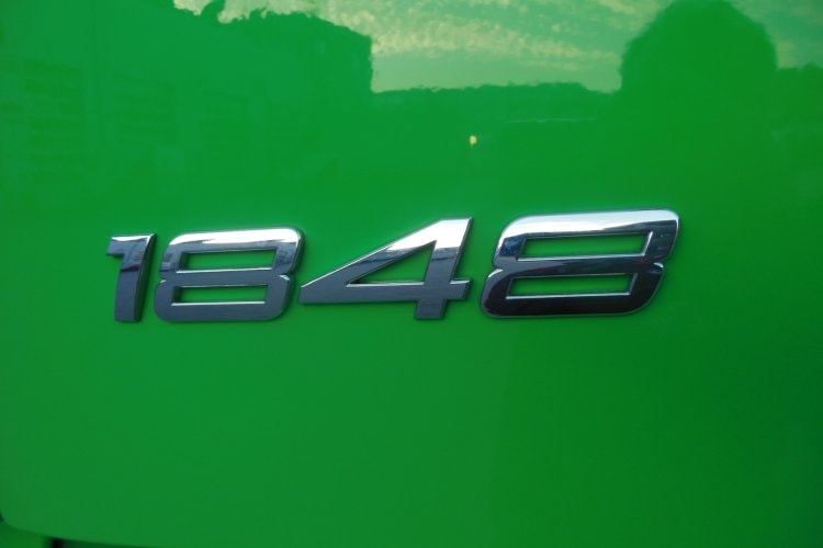 Mercedes Benz Actros 1848, Gigaspace, Standart