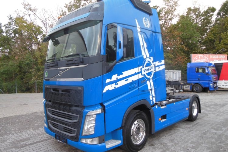 Volvo FH 13/500, Standart, Globe XL