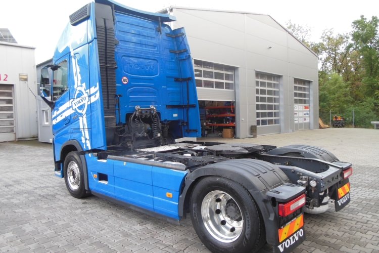 Volvo FH 13/500, Standart, Globe XL