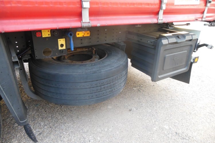 Schmitz SCS 24/L, Standart, 2 x zvedací náprava, Přizvedávání stropu