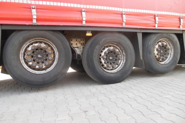 Schmitz SCS 24/L, Standart, 2 x zvedací náprava, Přizvedávání stropu