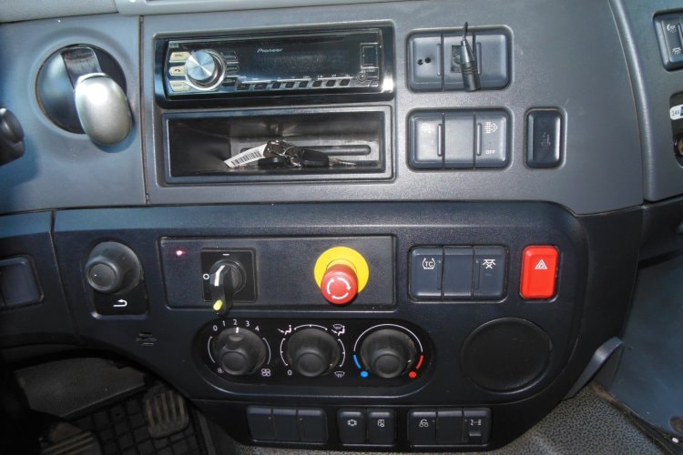 DAF CF 330 FAN, 6X2, HALLER X-2C M-21, ZOELLER DELTA