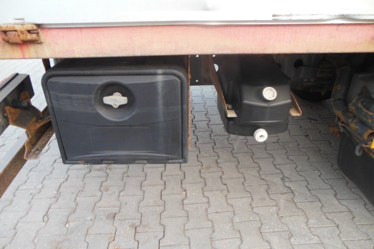 Mercedes Benz 1218, Ruka Palfinger PKK 8500 A