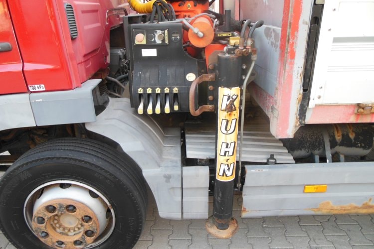 Mercedes Benz 1218, Ruka Palfinger PKK 8500 A