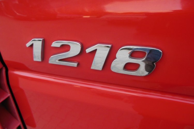 Mercedes Benz 1218, Ruka Palfinger PKK 8500 A