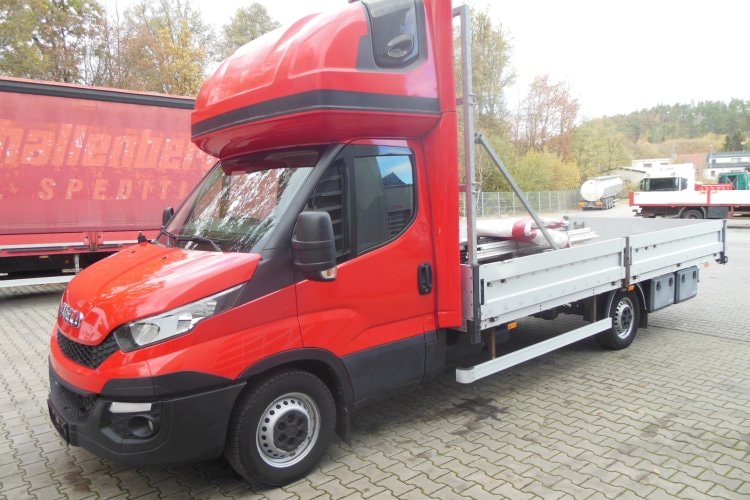 Iveco Daily 35S17, Tow Truck, 10 Pallets