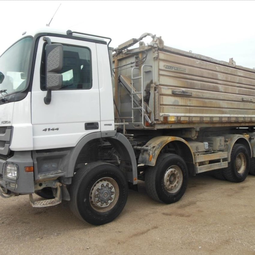 Mercedes-Benz Actros 4144, 8x6, 3 pedále, Meiller S3,
