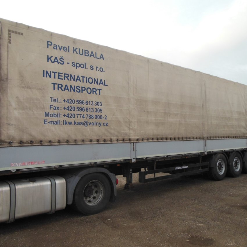 Schwarzmüller SPA 3/E, SAF, Bočnice, Shrnovačka, Zvedací náprava