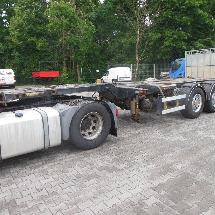 D-TEC, FLEXITRAILER, VCC-01, SAF, ZVEDACÍ NÁPRAVA