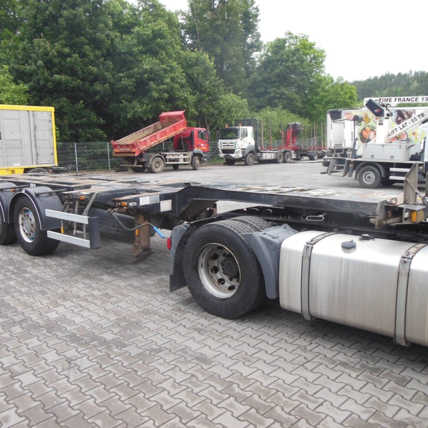 D-TEC, FLEXITRAILER, VCC-01, SAF, ZVEDACÍ NÁPRAVA
