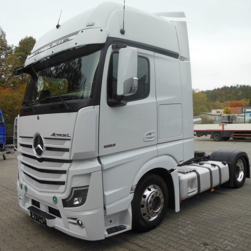 Mercedes Benz 1853 Actros LowDeck, GigaSpace, ALU disky, Nezávislá klima, Tacho Gen 2
